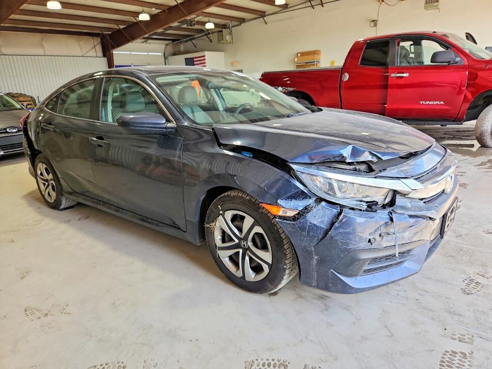 Photo 4 from auction – 2017 HONDA CIVIC with VIN 19XFC2E51HE079828