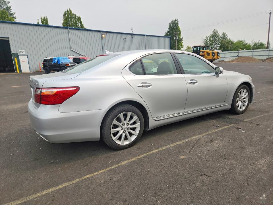 Photo 3 from auction – 2012 LEXUS LS with VIN JTHBL5EF9C5112778