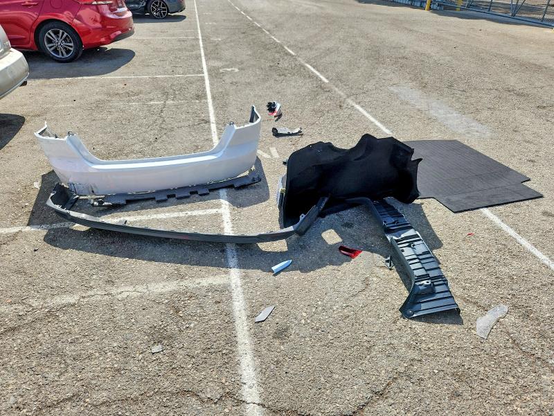 Zdjęcie 12 z aukcji – 2025 TOYOTA CAMRY z VIN 4T1DAACK8SU005164