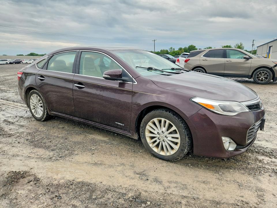 Photo 4 from auction – 2014 TOYOTA AVALON HYBRID with VIN 4T1BD1EB3EU025340