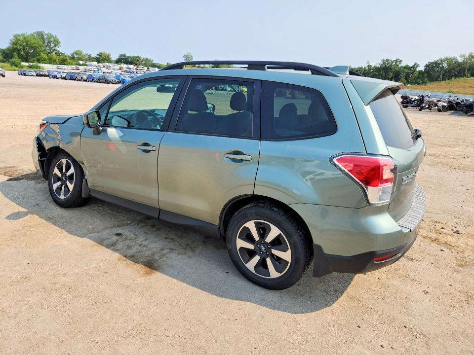Photo 2 from auction – 2018 SUBARU FORESTER with VIN JF2SJAEC4JH464573