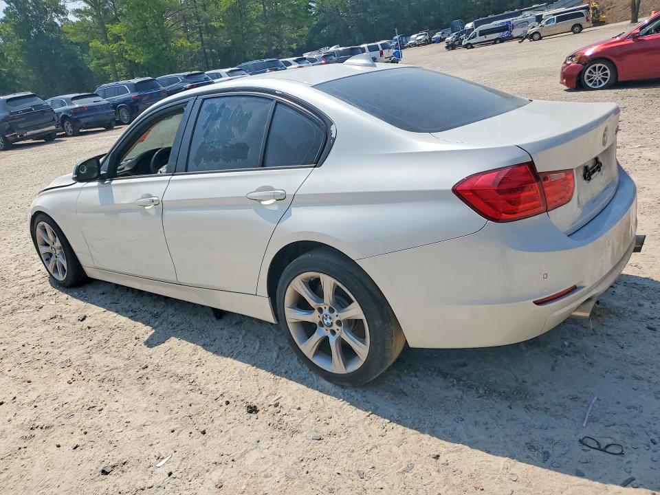 Photo 2 from auction – 2014 BMW 335 with VIN WBA3A9G54ENS64846