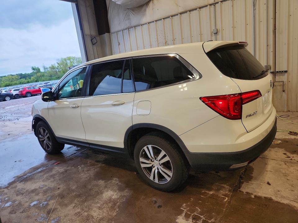 صورة رقم 2 من المزاد - 2017 HONDA PILOT مع VIN 5FNYF6H77HB026419