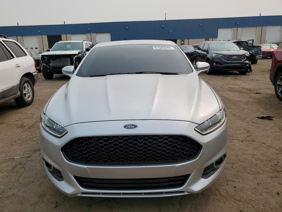 Photo 5 from auction – 2013 FORD FUSION with VIN 3FA6P0HR3DR342353
