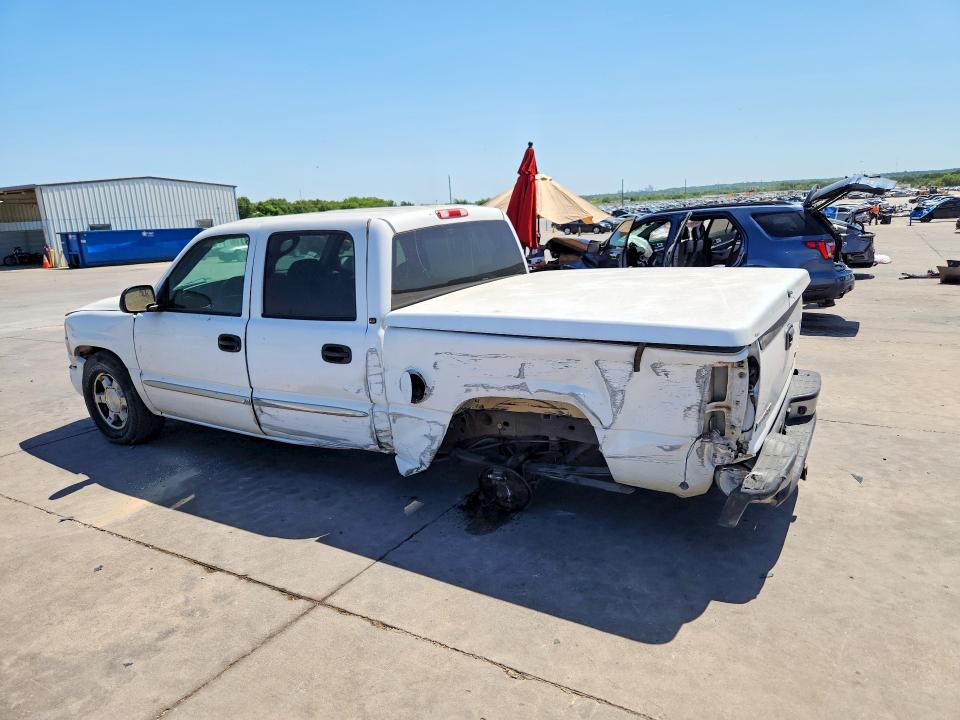 Photo 2 from auction – 2005 GMC NEW SIERRA with VIN 2GTEC13T251155881