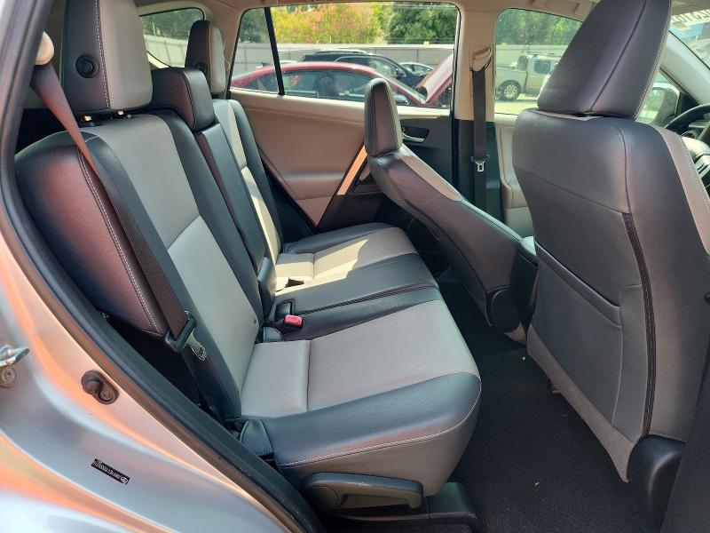 Photo 11 from auction – 2013 TOYOTA RAV4 with VIN JTMYFREV7DD009318