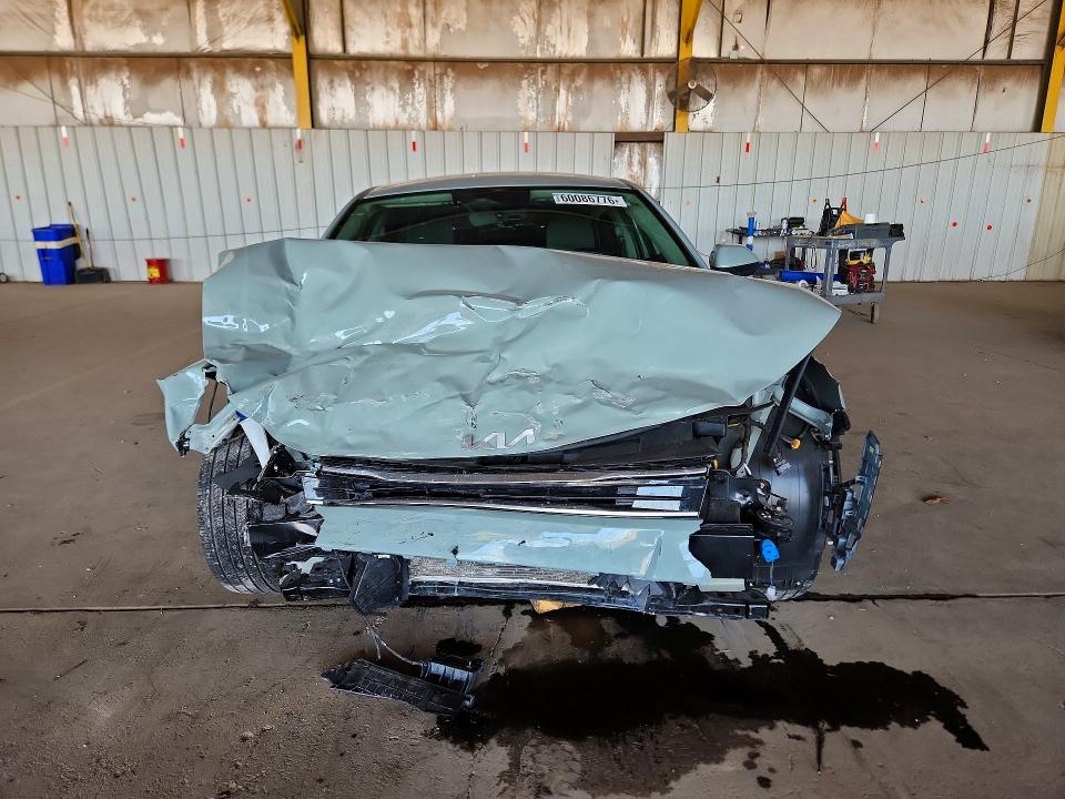 Photo 5 from auction – 2025 KIA K4 with VIN 3KPFU4DE3SE006896
