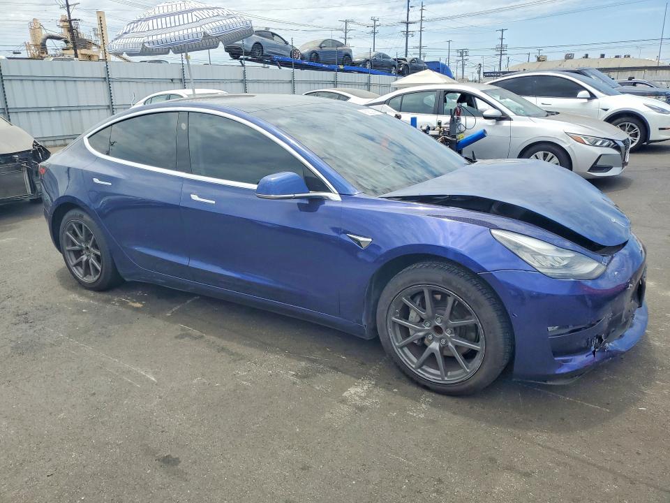 Photo 4 from auction – 2020 TESLA MODEL 3 with VIN 5YJ3E1EA3LF803753