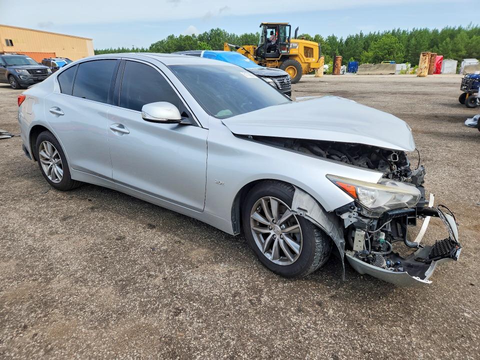 Photo 4 from auction – 2017 INFINITI Q50 with VIN JN1EV7AR7HM830236