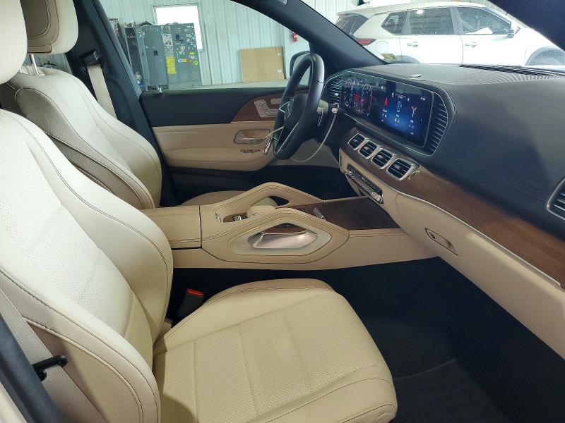 Photo 13 from auction – 2025 MERCEDES-BENZ GLS with VIN 4JGFF5KE7SB317050