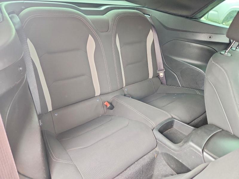 Photo 10 from auction – 2020 CHEVROLET CAMARO with VIN 1G1FB3DS6L0135885