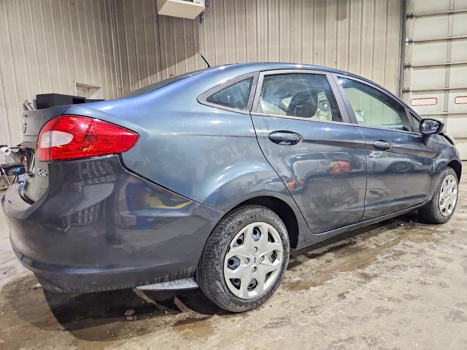 Photo 3 from auction – 2011 FORD FIESTA with VIN 3FADP4BJ1BM169539