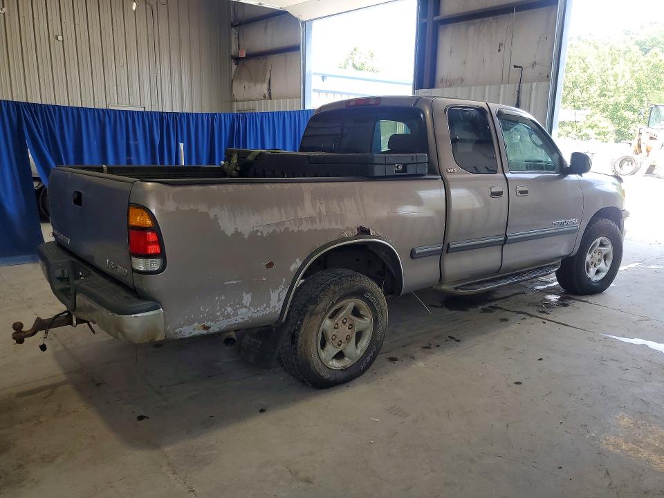 Photo 3 from auction – 2000 TOYOTA TUNDRA with VIN 5TBBT4411YS003016