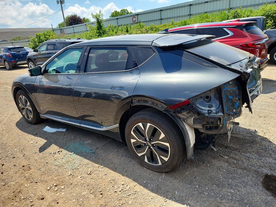Photo 2 from auction – 2024 KIA EV6 with VIN KNDC3DLC7R5623049