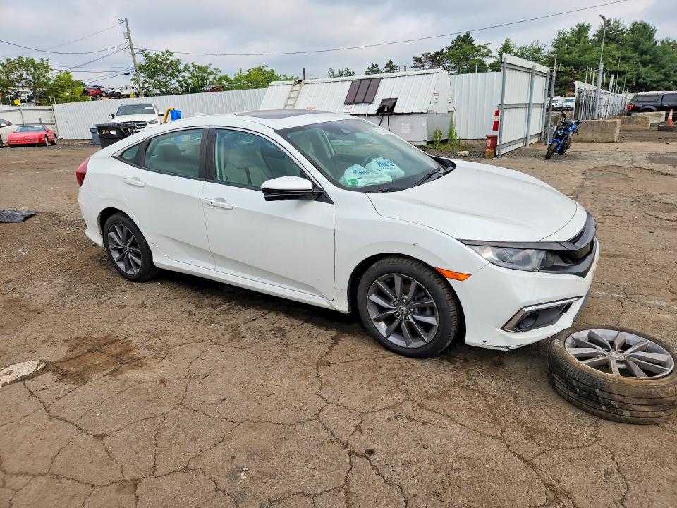 Photo 4 from auction – 2019 HONDA CIVIC with VIN 19XFC1F31KE202042