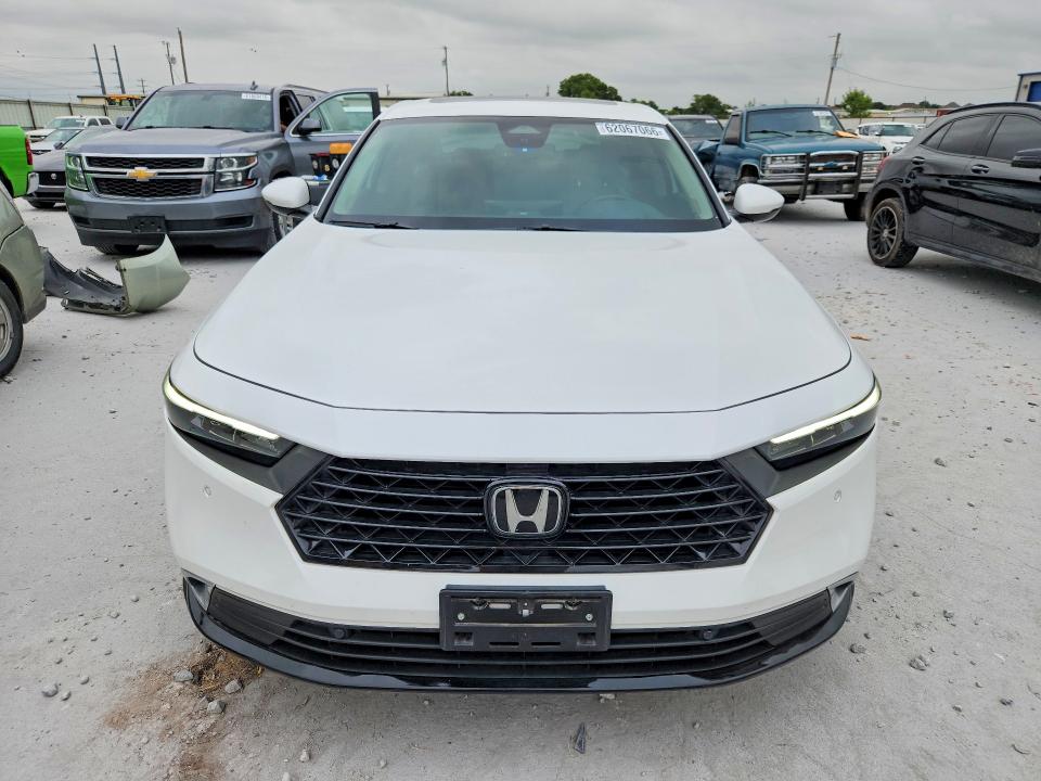 Photo 5 from auction – 2024 HONDA ACCORD with VIN 1HGCY2F89RA090322