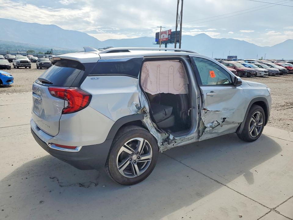 Photo 3 from auction – 2020 GMC TERRAIN with VIN 3GKALVEV4LL204437