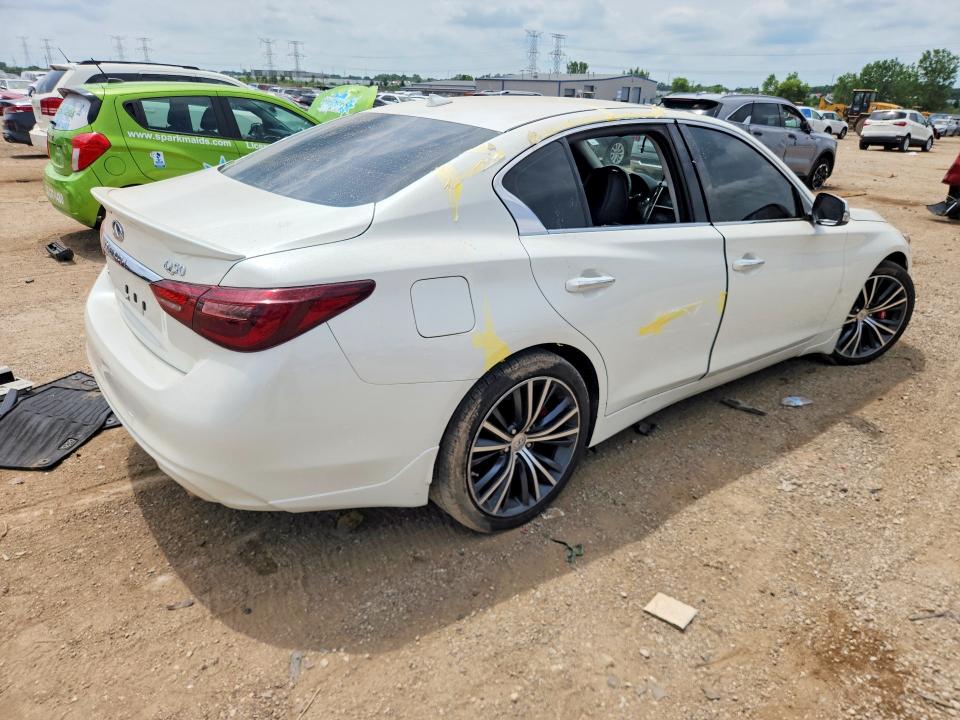 Photo 3 from auction – 2019 INFINITI Q50 with VIN JN1EV7AR5KM556767