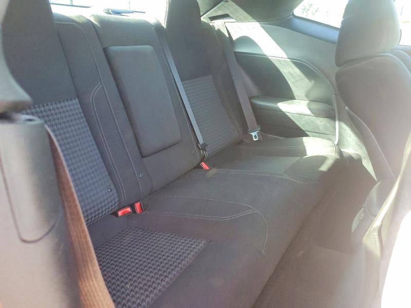Photo 10 from auction – 2018 DODGE CHALLENGER with VIN 2C3CDZAG6JH118699