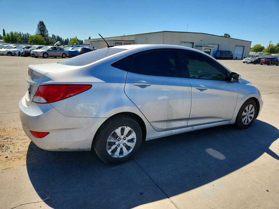 صورة رقم 3 من المزاد - 2016 HYUNDAI ACCENT مع VIN KMHCT4AE2GU981212
