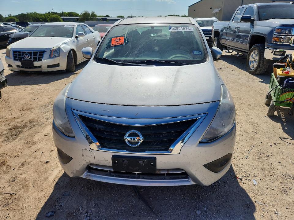 Photo 5 from auction – 2017 NISSAN VERSA with VIN 3N1CN7AP6HL822936