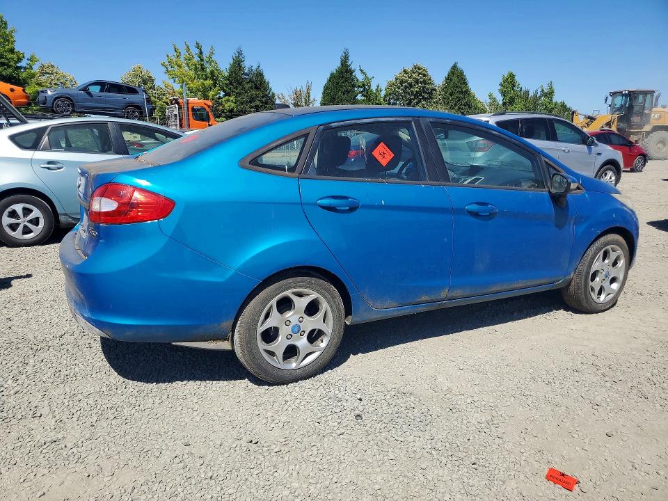 Photo 3 from auction – 2012 FORD FIESTA with VIN 3FADP4CJ2CM112170