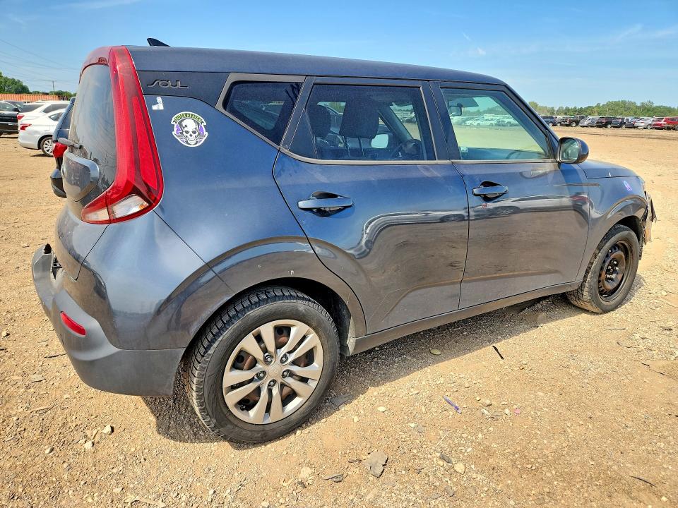 Photo 3 from auction – 2020 KIA SOUL with VIN KNDJ23AU5L7022993