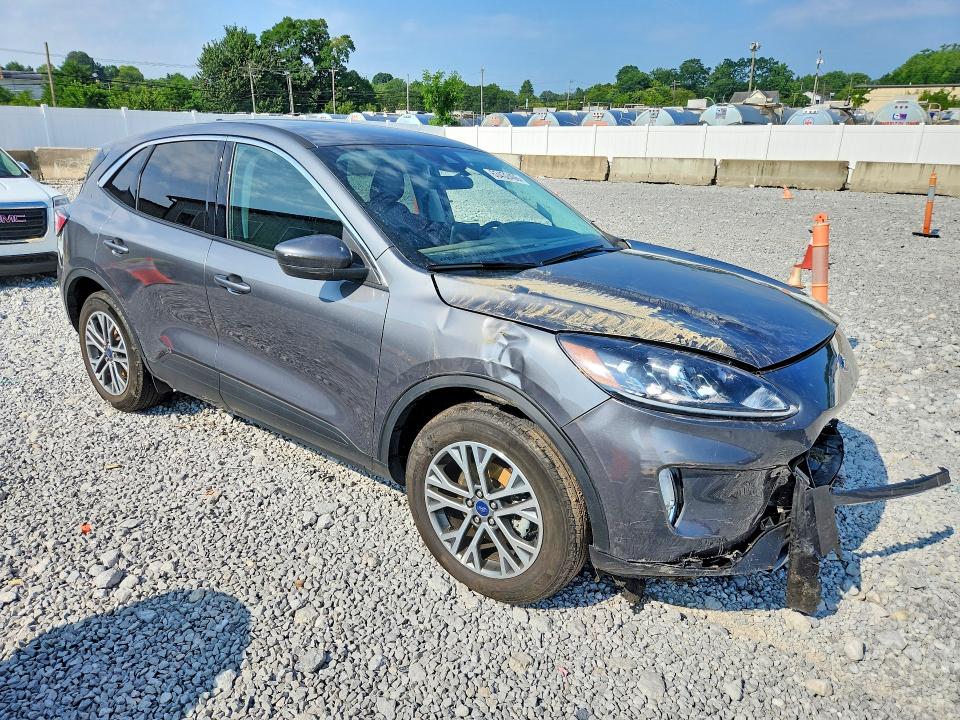 Photo 4 from auction – 2022 FORD ESCAPE with VIN 1FMCU9H95NUB26486