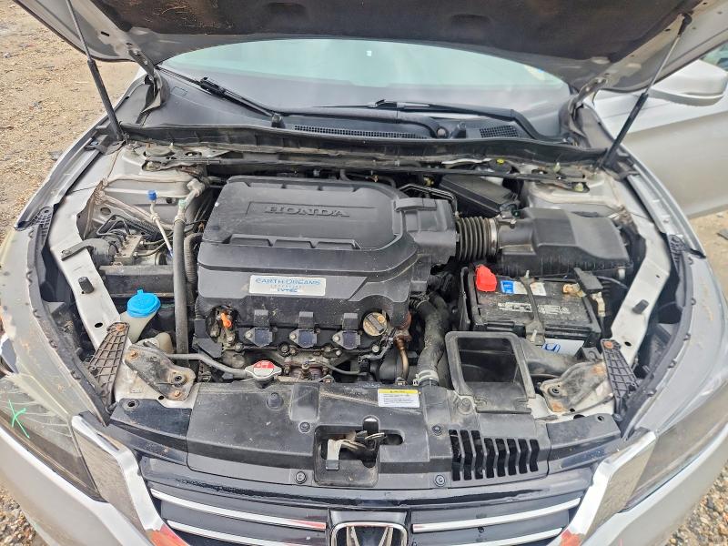 Photo 11 from auction – 2013 HONDA ACCORD with VIN 1HGCR3F81DA040221