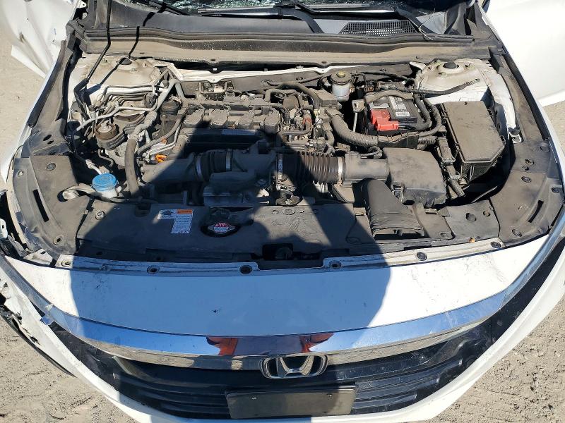Photo 11 from auction – 2018 HONDA ACCORD with VIN 1HGCV1F59JA126667