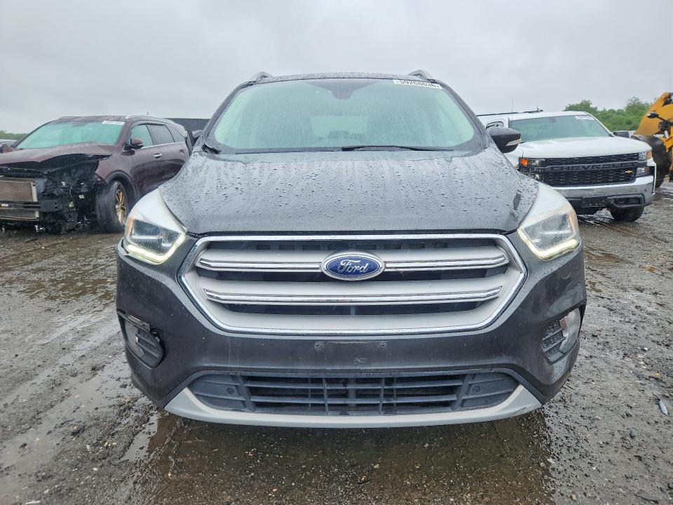Photo 5 from auction – 2018 FORD ESCAPE with VIN 1FMCU0J94JUA44300