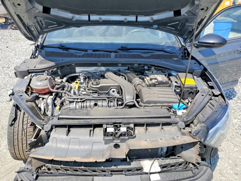 Photo 11 from auction – 2023 VOLKSWAGEN JETTA with VIN 3VWBM7BU6PM051917