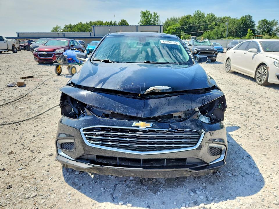 Photo 5 from auction – 2016 CHEVROLET MALIBU with VIN 1G1ZE5ST3GF337047