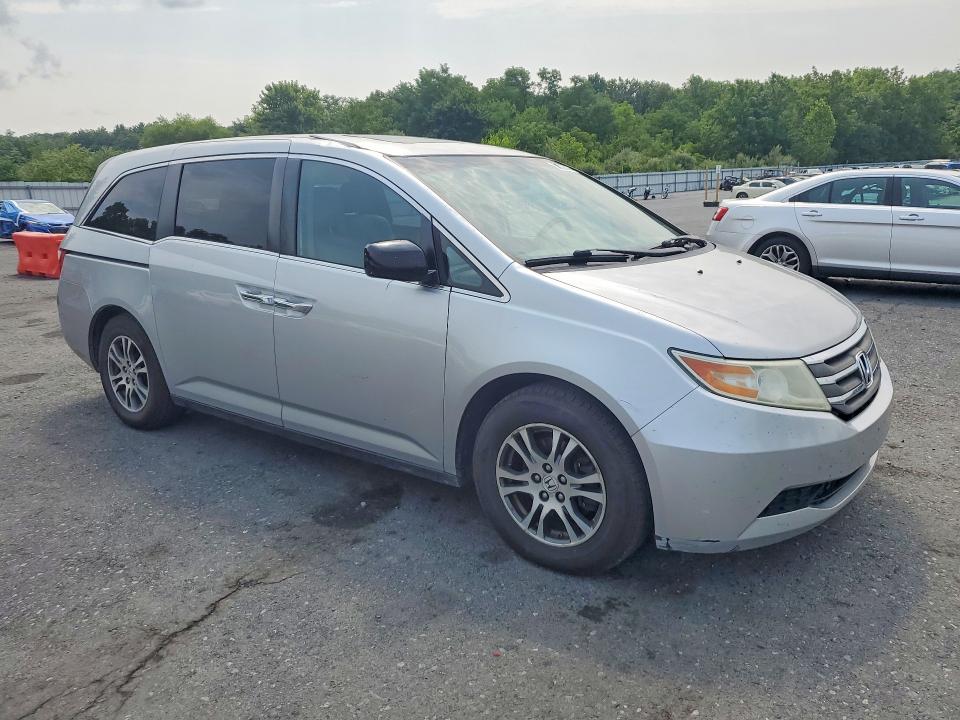 Photo 4 from auction – 2013 HONDA ODYSSEY with VIN 5FNRL5H66DB080433