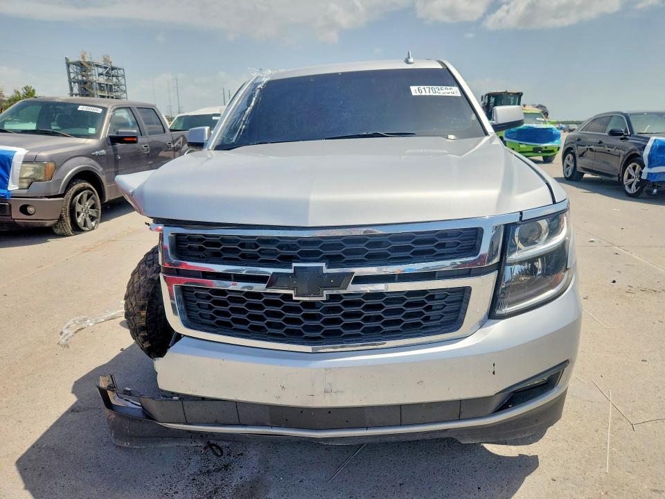 Photo 5 from auction – 2017 CHEVROLET TAHOE with VIN 1GNSCAKC5HR353815