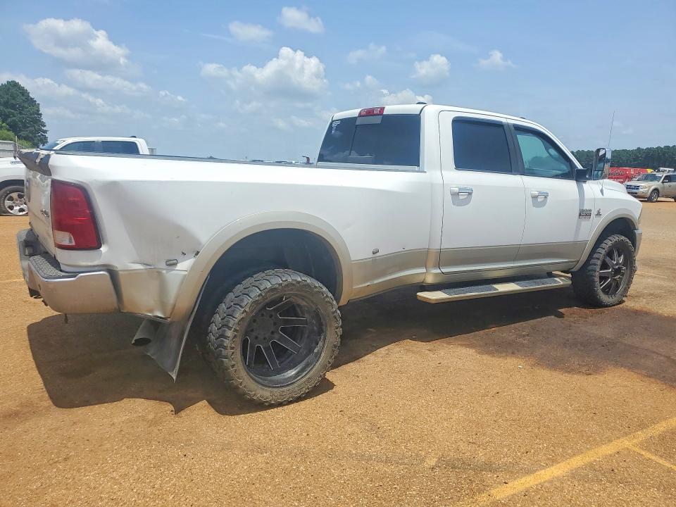 Photo 3 from auction – 2011 DODGE RAM 3500 with VIN 3D73Y4CL1BG592533