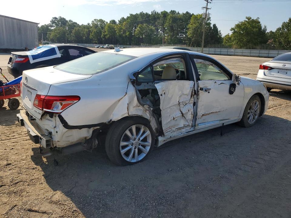 Photo 3 from auction – 2010 LEXUS ES with VIN JTHBK1EG6A2371697