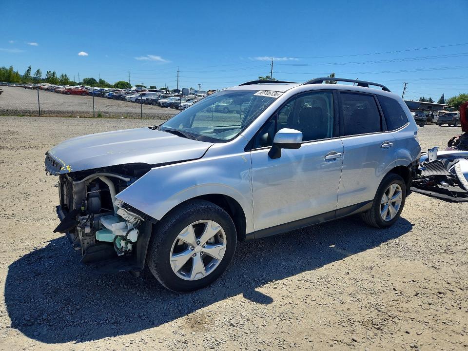 SUBARU FORESTER 2014 with VIN JF2SJAEC5EH472638 - Photo from auction