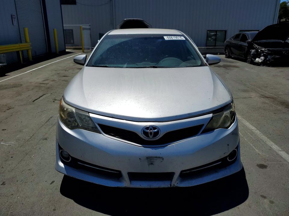 Photo 5 from auction – 2014 TOYOTA CAMRY with VIN 4T1BF1FK5EU320089