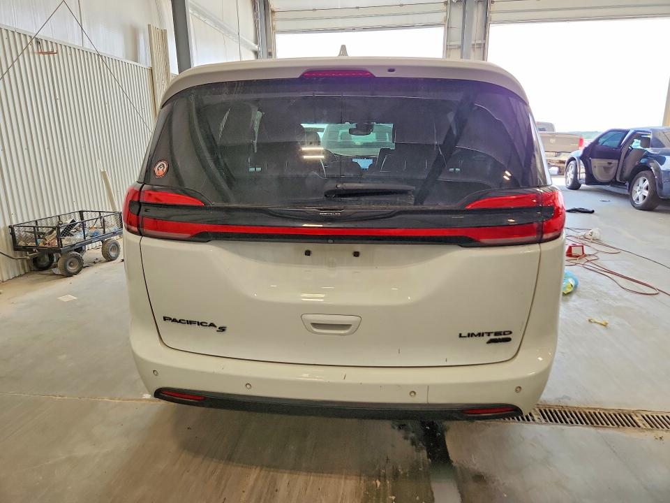 Photo 6 from auction – 2022 CHRYSLER PACIFICA with VIN 2C4RC3GG2NR102044