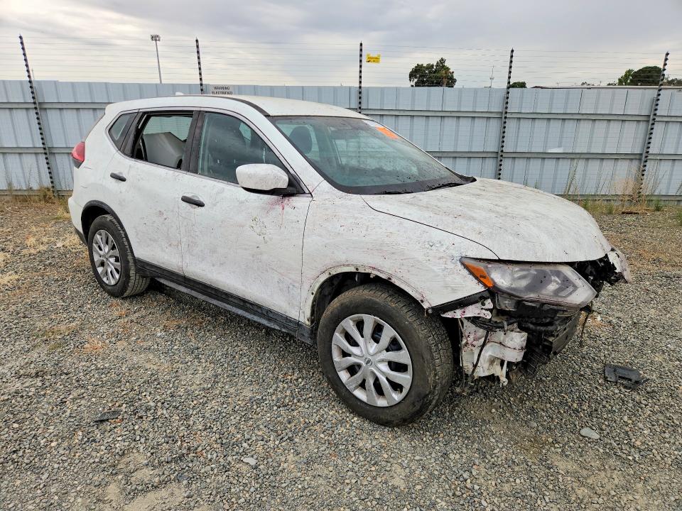 Photo 4 from auction – 2017 NISSAN ROGUE with VIN KNMAT2MT5HP550535