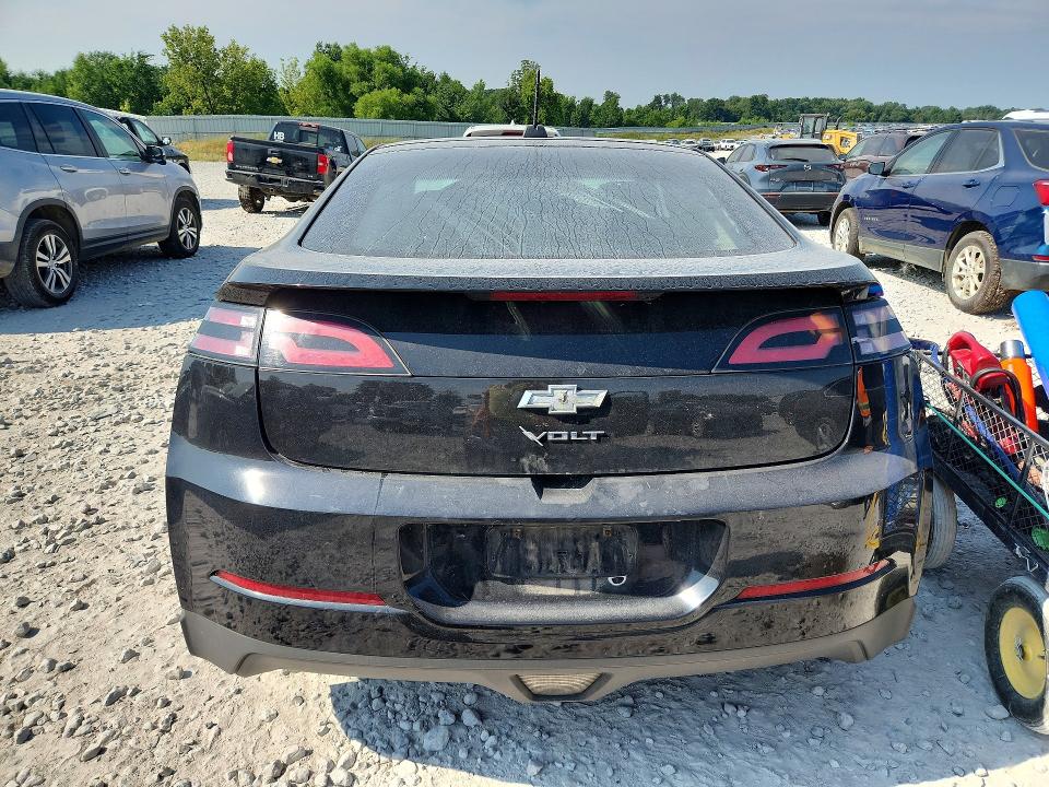 Photo 6 from auction – 2015 CHEVROLET VOLT with VIN 1G1RB6E41FU120903