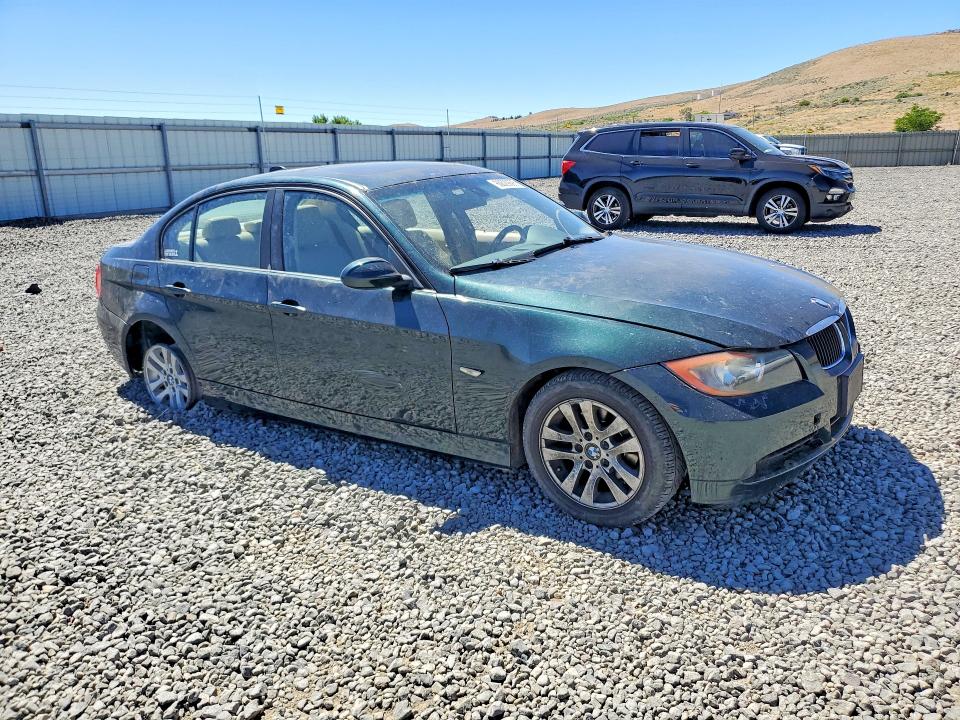 صورة رقم 4 من المزاد - 2006 BMW 325 مع VIN WBAVB13576PT01102