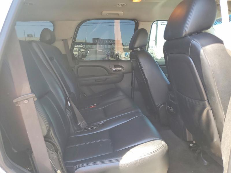 Photo 10 from auction – 2007 CHEVROLET TAHOE with VIN 1GNFC13077R165351