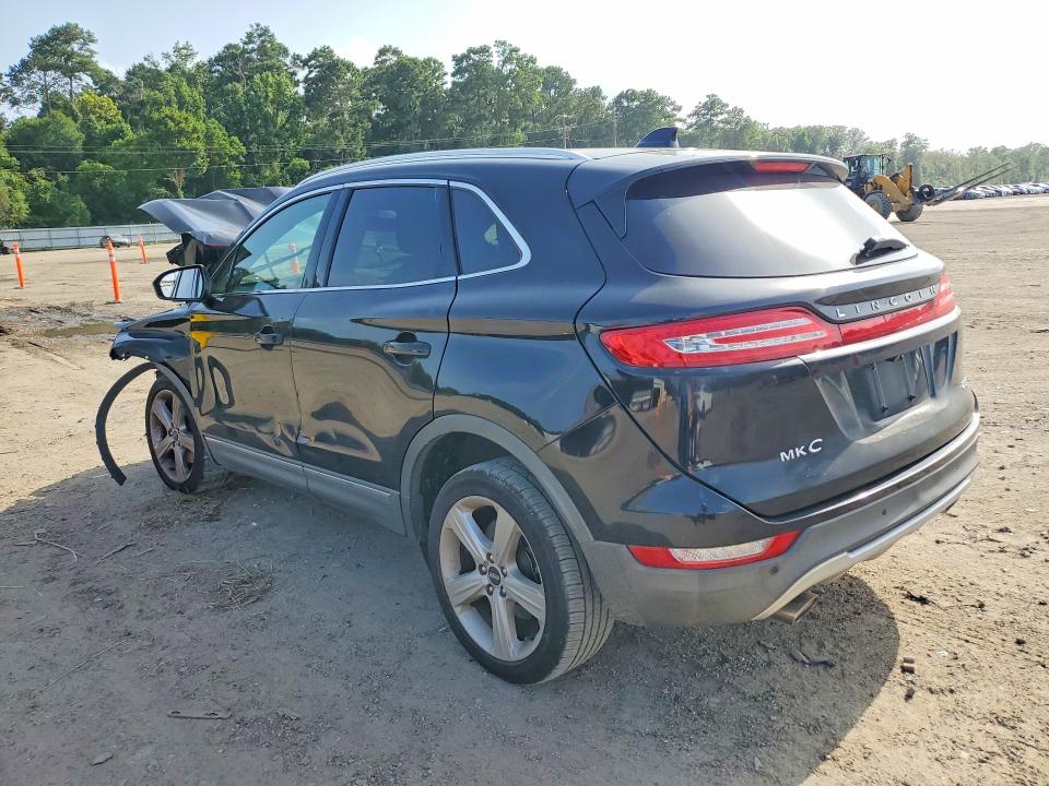 Photo 2 from auction – 2018 LINCOLN MKC with VIN 5LMCJ1C97JUL08621