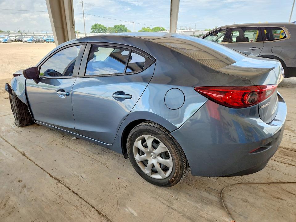 Photo 2 from auction – 2015 MAZDA 3 with VIN JM1BM1T76F1263284