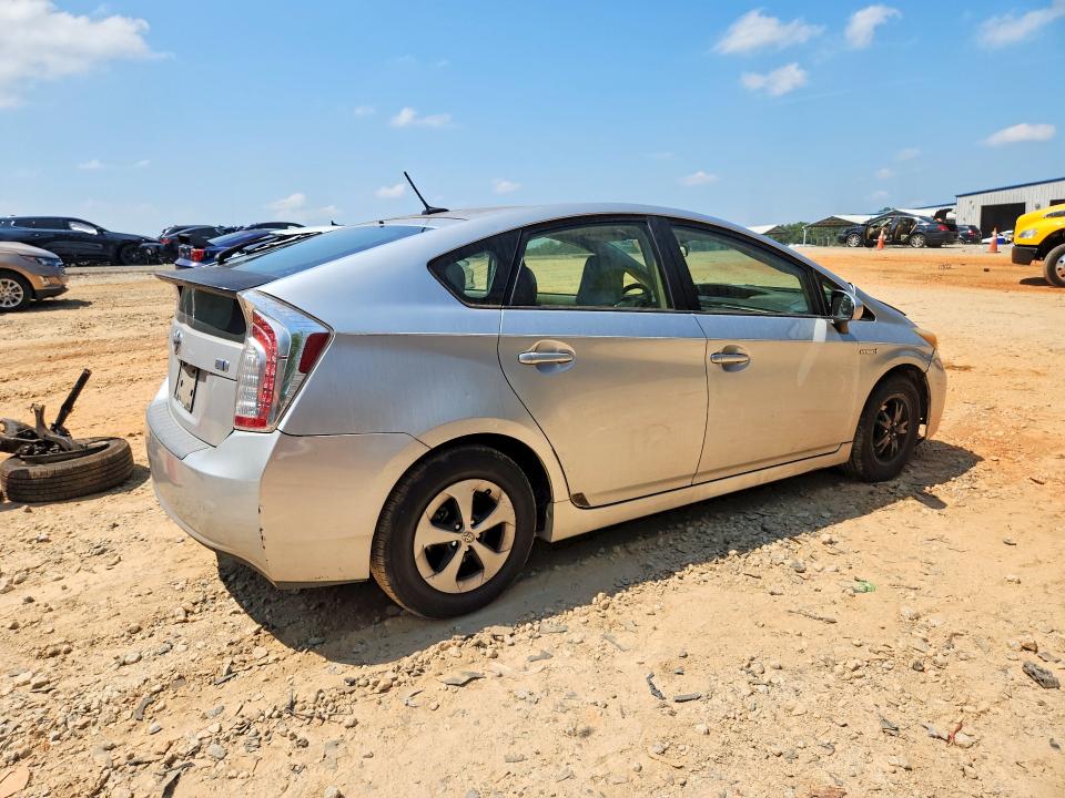 Photo 3 from auction – 2013 TOYOTA PRIUS with VIN JTDKN3DUXD0355269