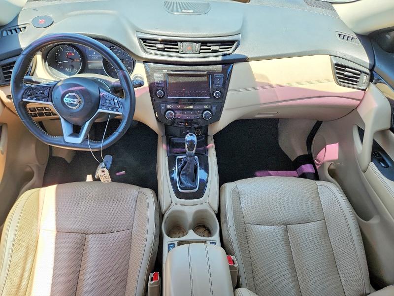 Photo 8 from auction – 2018 NISSAN ROGUE with VIN 5N1AT2MT0JC797972