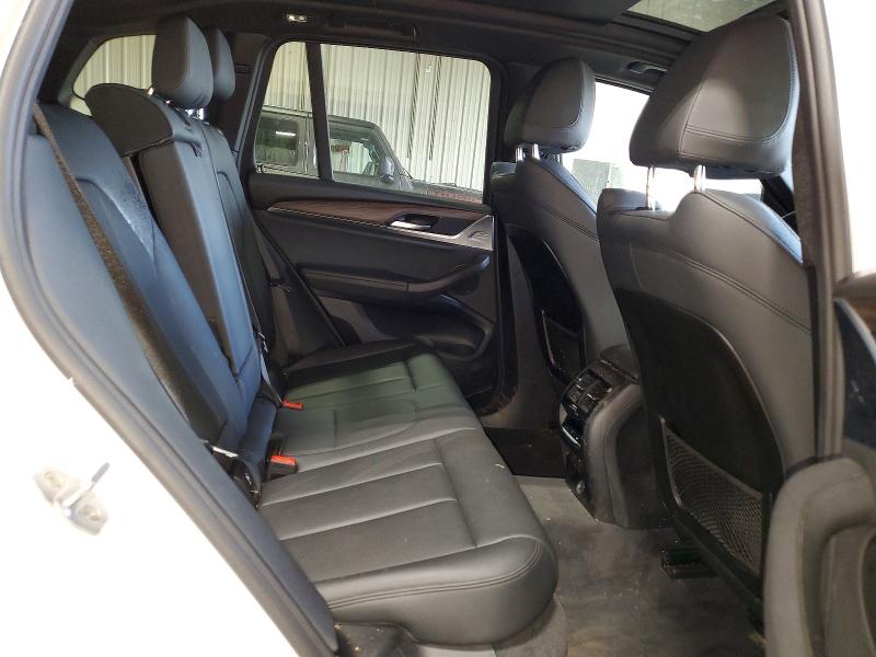Photo 11 from auction – 2018 BMW X3 with VIN 5UXTR9C50JLD72986