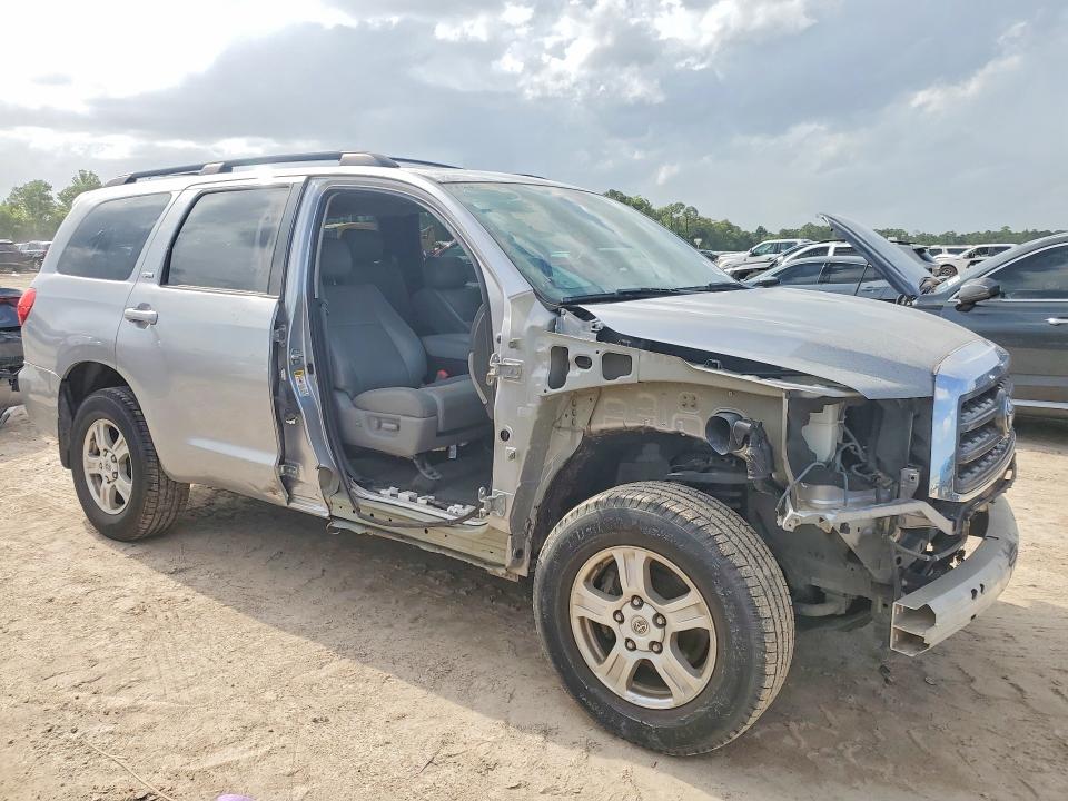 Photo 4 from auction – 2014 TOYOTA SEQUOIA with VIN 5TDZY5G17ES051141